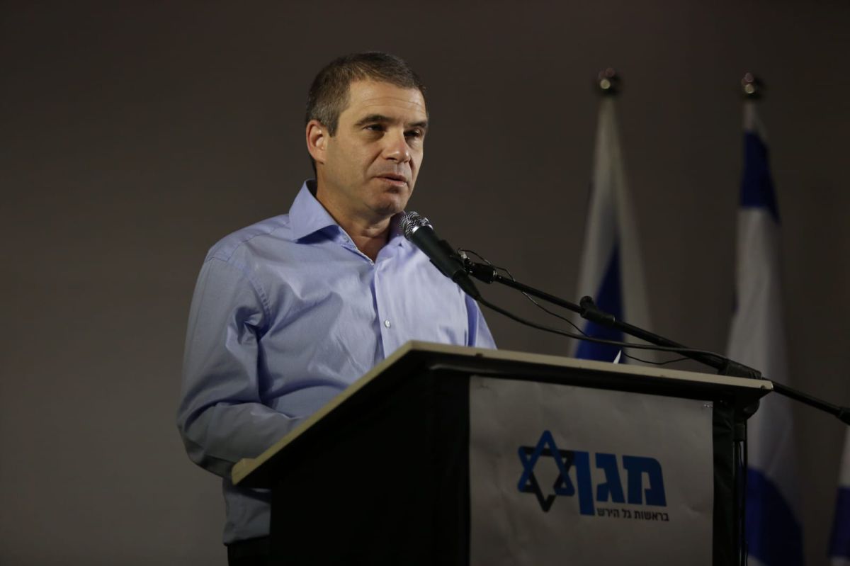 גל הירש השיק קמפיין: רוצה את המשרד לביטחון פנים