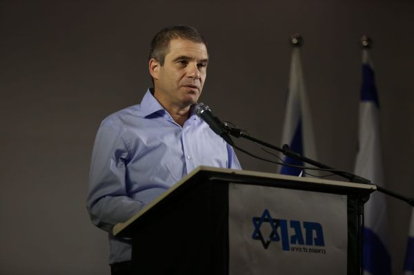 גל הירש השיק קמפיין: רוצה את המשרד לביטחון פנים