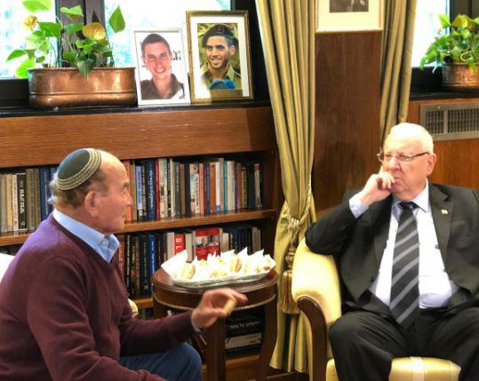 הנשיא ריבלין: "הפלאפל הכי מרגש שאכלתי" #מבצע דוגו