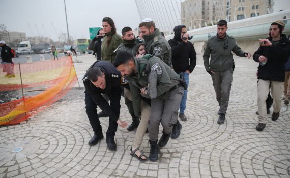 הוגשה הצהרת תובע נגד הנער שעצור בשב"כ