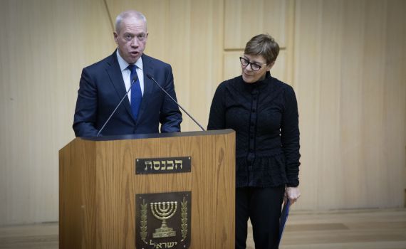 גלנט: "בני גנץ הוא שמאל שרוצה להחליף את הימין"