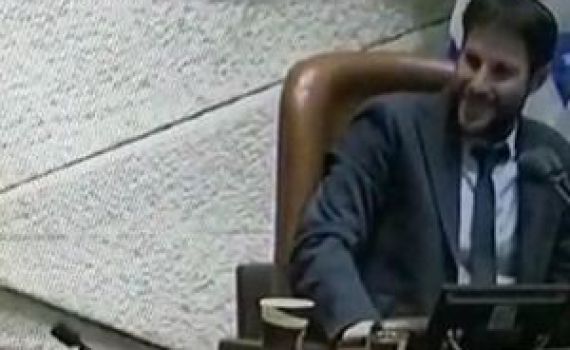 צפו: המחווה המרגשת של איתן כבל לסמוטריץ'