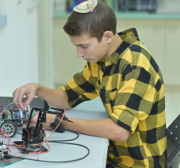 ישיבת ההיי-טק: הלימודים שיקחו אתכם הכי רחוק