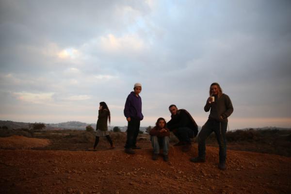 בעמונה נערכים לפינוי: "שלא תהיה אלימות חריפה"