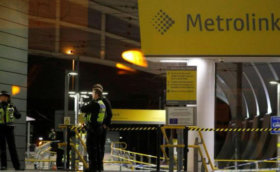 בזמן החגיגות: 3 פצועים בפיגוע דקירה בבריטניה