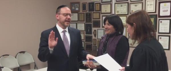 לראשונה: רב יהודי ישמש כחבר מועצה בעיריית שיקגו