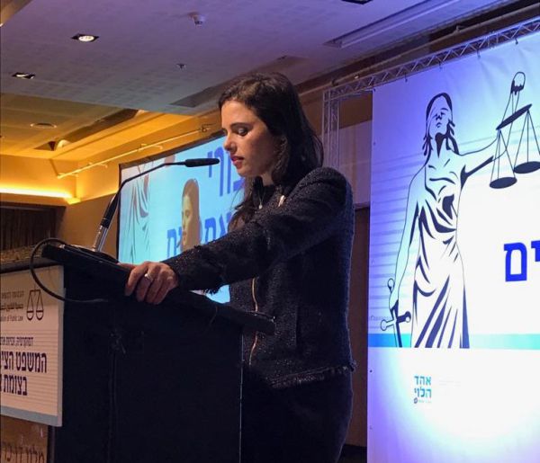 שקד תקפה: מאבק חריף וקשה נגד שופטים שמיניתי