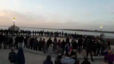 צפו: שירת הודיה מרגשת על הגשמים במאגר 'בני ישראל'