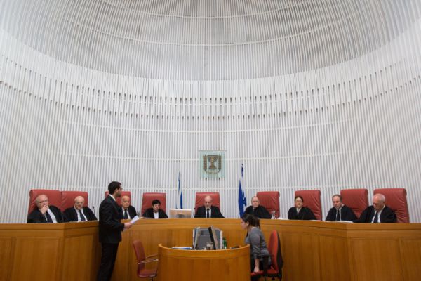 על רבנים מושלמים ושופטים מושלמים