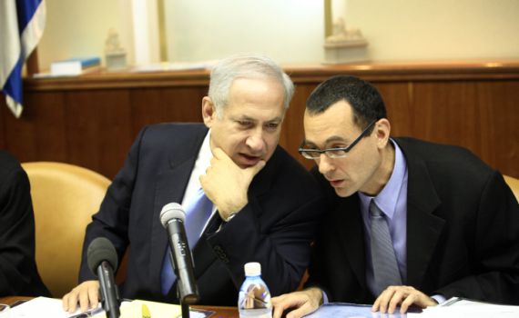 בעשיריה הראשונה של גנץ- שני מקורביו של נתניהו