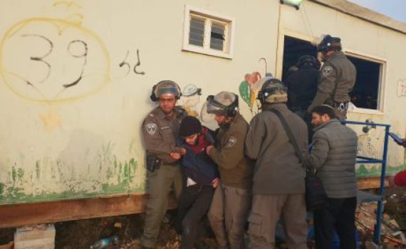 הרב אבינר: "אסור להתעמת עם כוחות הבטחון"