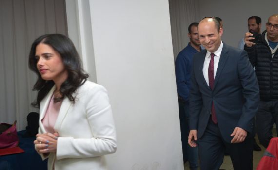 סקר מנדטים: הימין החדש מזנק; גנץ מאבד גובה