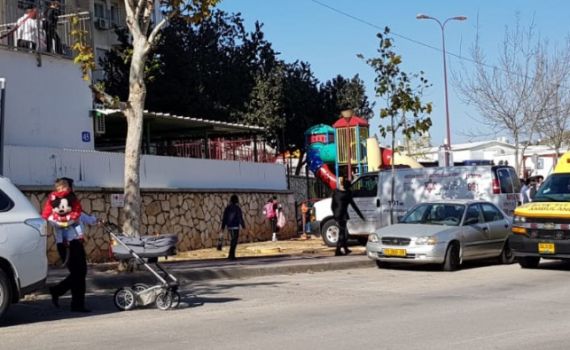 פעוט נחנק למוות בעת ששהה בביתה של המטפלת