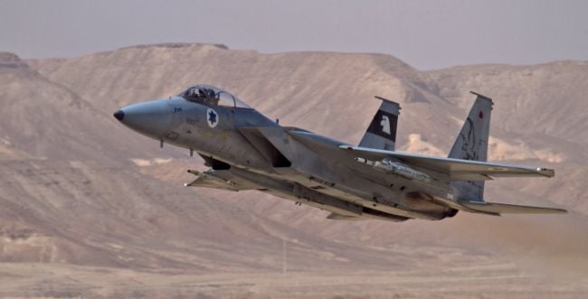 מטוס F-15 כמעט התרסק בנחיתת חירום