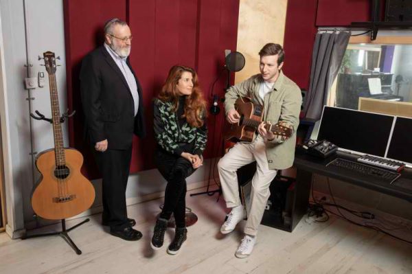 מרגש: השיר שנולד בגטו מקבל חיים חדשים• צפו