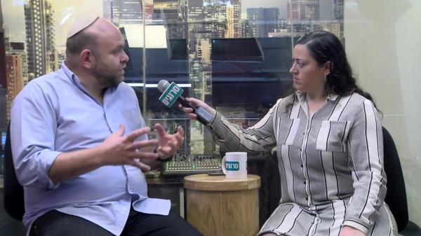 צחי מגנז'י באולפן סרוגים: "לא מתבייש שאני ציוני דתי"