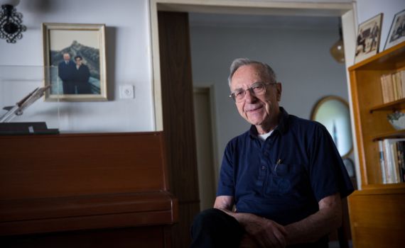 "גדול אוהבי הארץ": הח"כים נפרדים ממשה ארנס