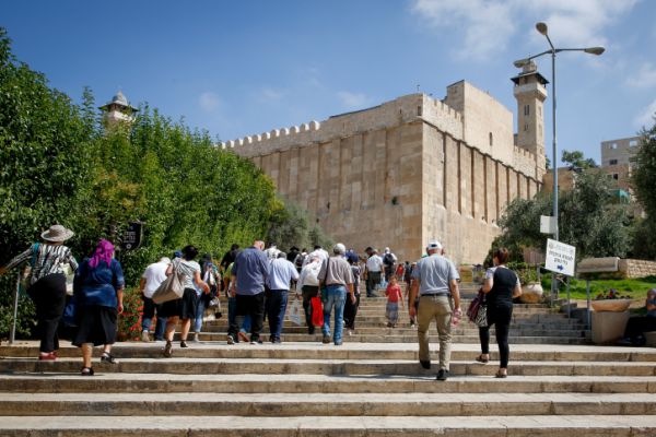 פנייה לראש הממשלה: אשר הנגשת מערת המכפלה