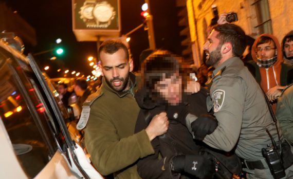 הנערים בשב"כ: קללות, יריקות ואזיקים כל היום