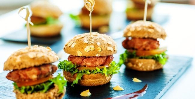 טעים להכיר: מתכונים להמבורגר ללא בשר