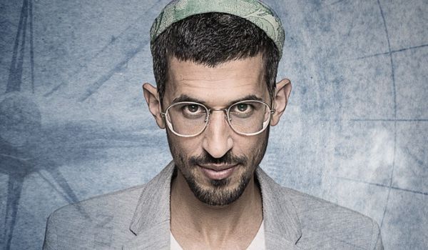 בכיוון הנכון: כוכב "דה וויס" הסרוג בסינגל חדש