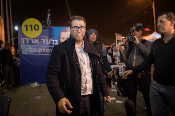 אורן חזן בחוץ, הח"כיות מברכות: "כבוד לליכוד"