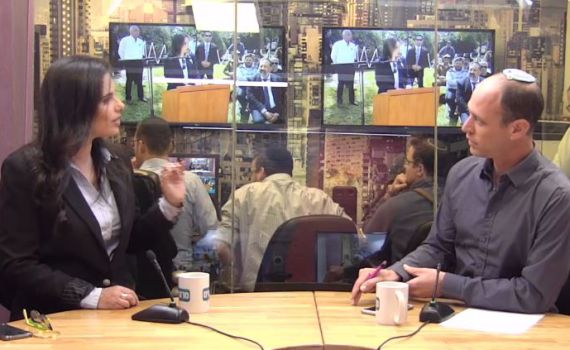 שקד: "לפיד וגנץ יתחרו מי יזחל לממשלתו של נתניהו"