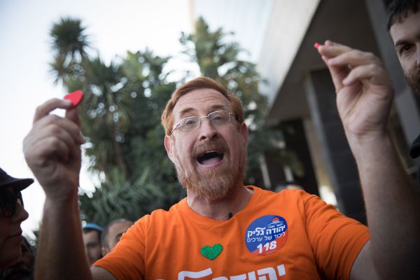 גליק לסרוגים: נשאר אופטימי, חלק מהליכוד