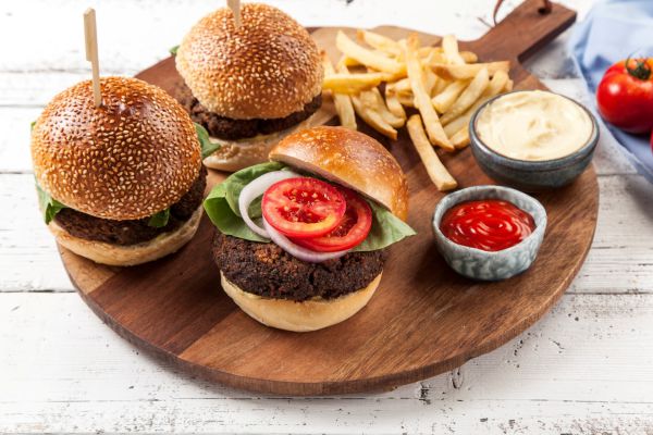 פעמיים כי טוב: 2 מתכונים מנצחים להמבורגר פרווה