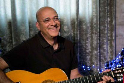 צפו: עובדיה חממה מארח אמן מפתיע ל'מדרשיר'