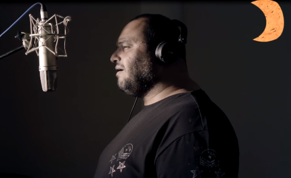 "קו העוני": היוצר שי צברי בסינגל חדש ומרגש