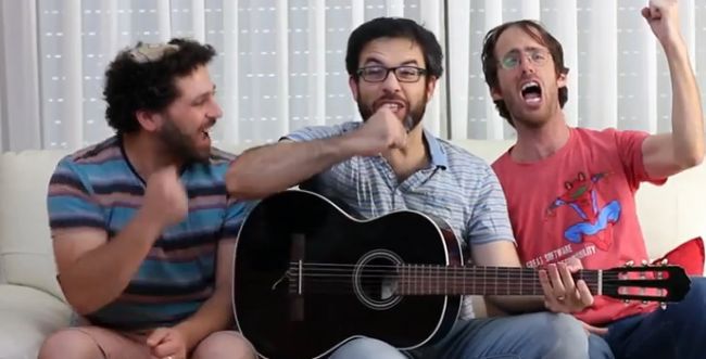 יוצא לדרך חדשה? כוכב 'אנדרדוס' בסינגל בכורה