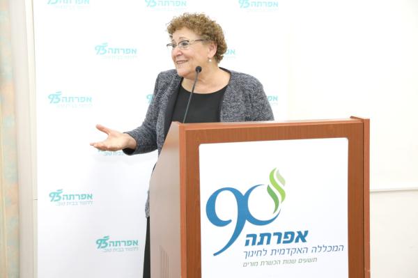 מרים פרץ: "כאב לי שבנט ביקש להיות שר הביטחון"