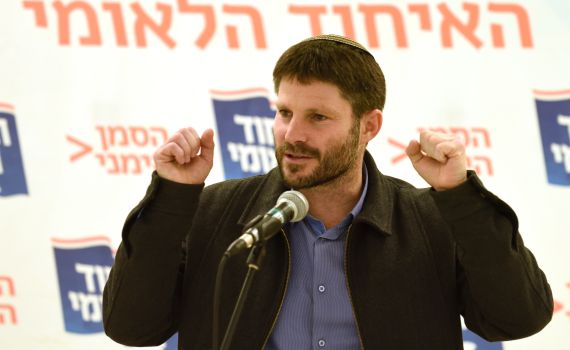 סמוטריץ': "די לשפיכת הדם על הגמגום של גנץ"