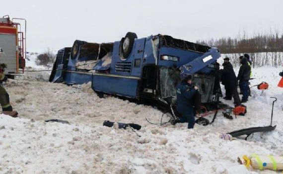אסון ברוסיה: 7 הרוגים בהתהפכות אוטובוס