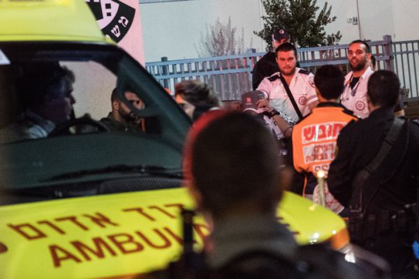 פצוע באירוע דקירה בירושלים; הדוקר נמלט