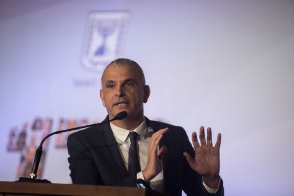 כחלון: מחר אמסור הצהרה "שתשנה את כללי המשחק"