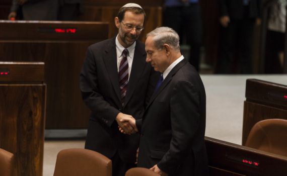 סקר: גנץ נוסק, פייגלין עובר, הבית היהודי ועוצמה בחוץ