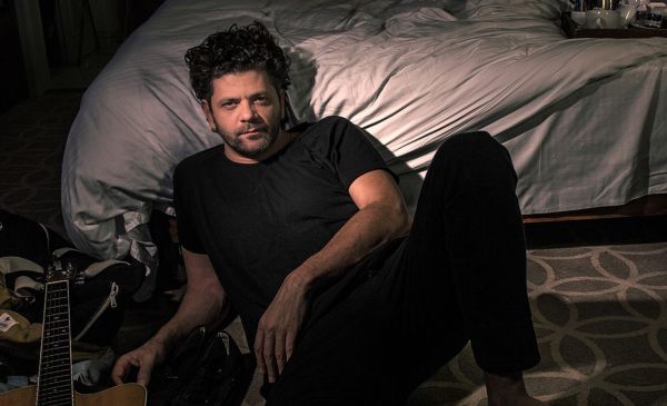 איך הצליח אמיר דדון לכבוש את המגזר החרדי?