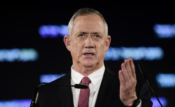 פרסמה פוסט שגנץ הטריד אותה, כחול לבן: עלילת דם