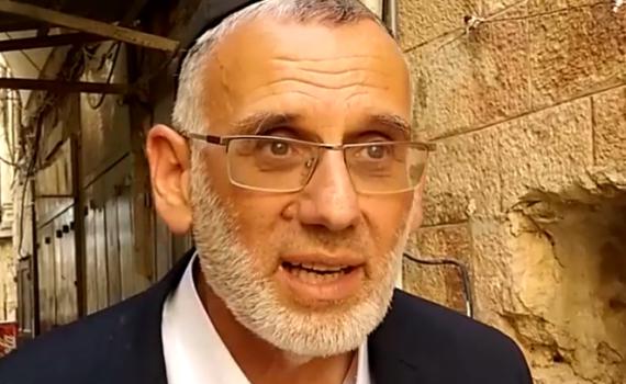 היתר שימוש בקונדום: הרב בוצ'קו מגיב בסרוגים לסערה