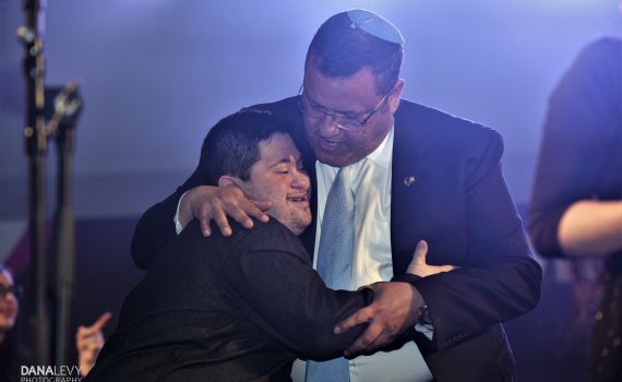 המחווה המרגשת של ירושלים ללהקת שלוה