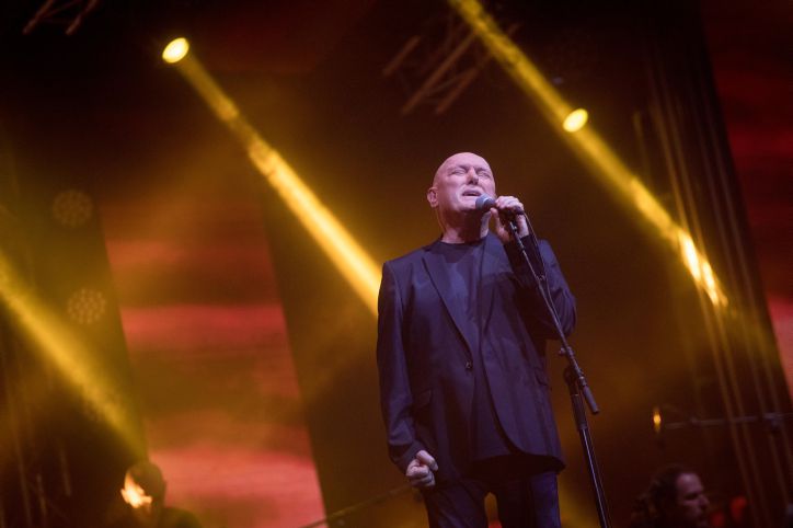 מרגש: שלומי שבת בביצוע לשיר שכתבה אורי אנסבכר