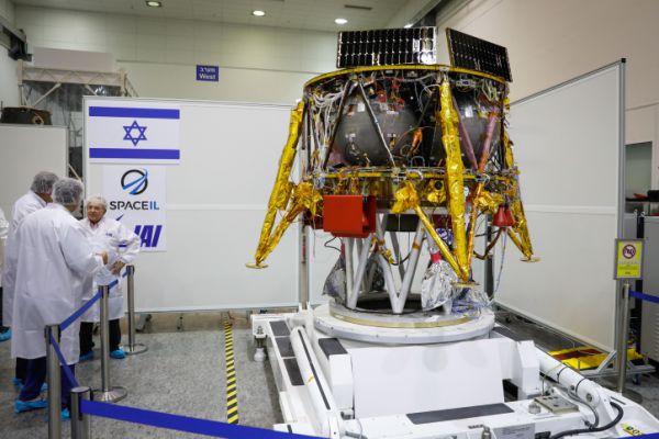 אקוניס: "נחיתה ישראלית על הירח – סדר גודל לאומי"