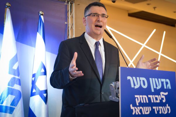 גדעון סער מגיב: "לא אגרר למלחמה פנימית"