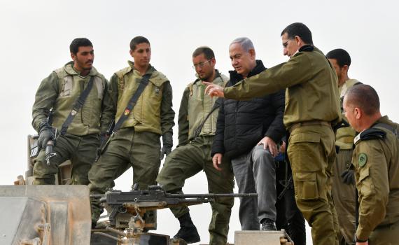ניצחון לעבודה: נתניהו לא יוכל להצטלם עם חיילים