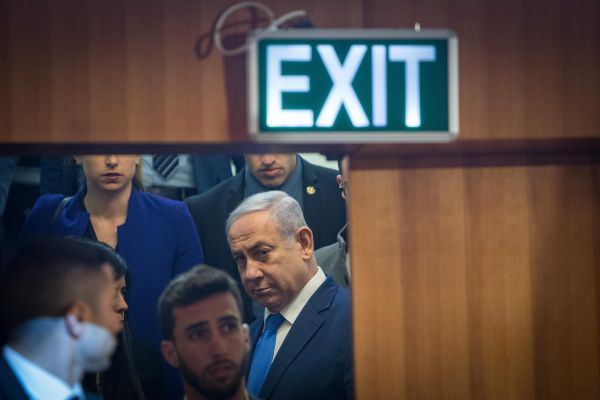 נתניהו בוחש בבית היהודי, אך לא התקשר לבן גביר