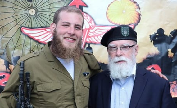 נכדו של הקולונל החרדי התגייס לצנחנים