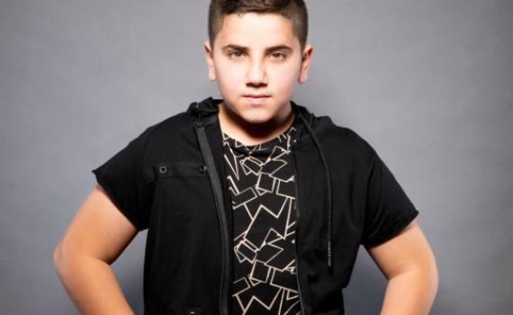 אחרי האירוויזיון: נועם דדון משיק סינגל חדש• צפו