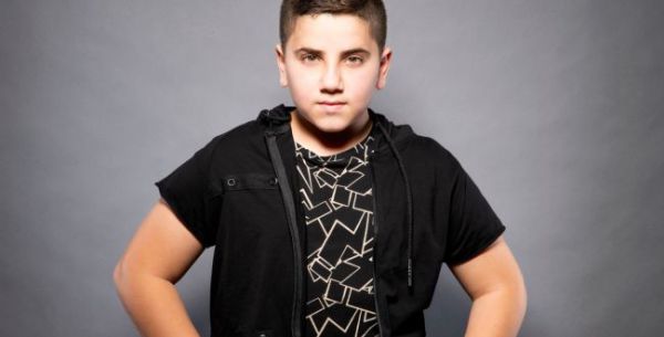 אחרי האירוויזיון: נועם דדון משיק סינגל חדש• צפו